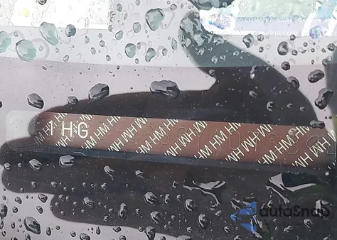 2000 Honda Accord 2.3 Lx from USA, damaged, VIN 1HGCG6658YA076894